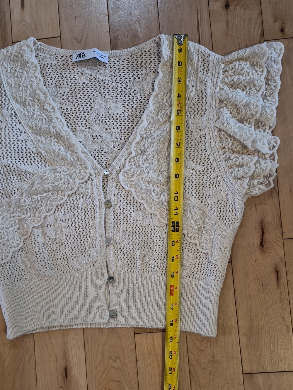 Zara Women's Size Large Lace-Trim Cream Crochet V-Neck Cardigan - Picture 3 of 5